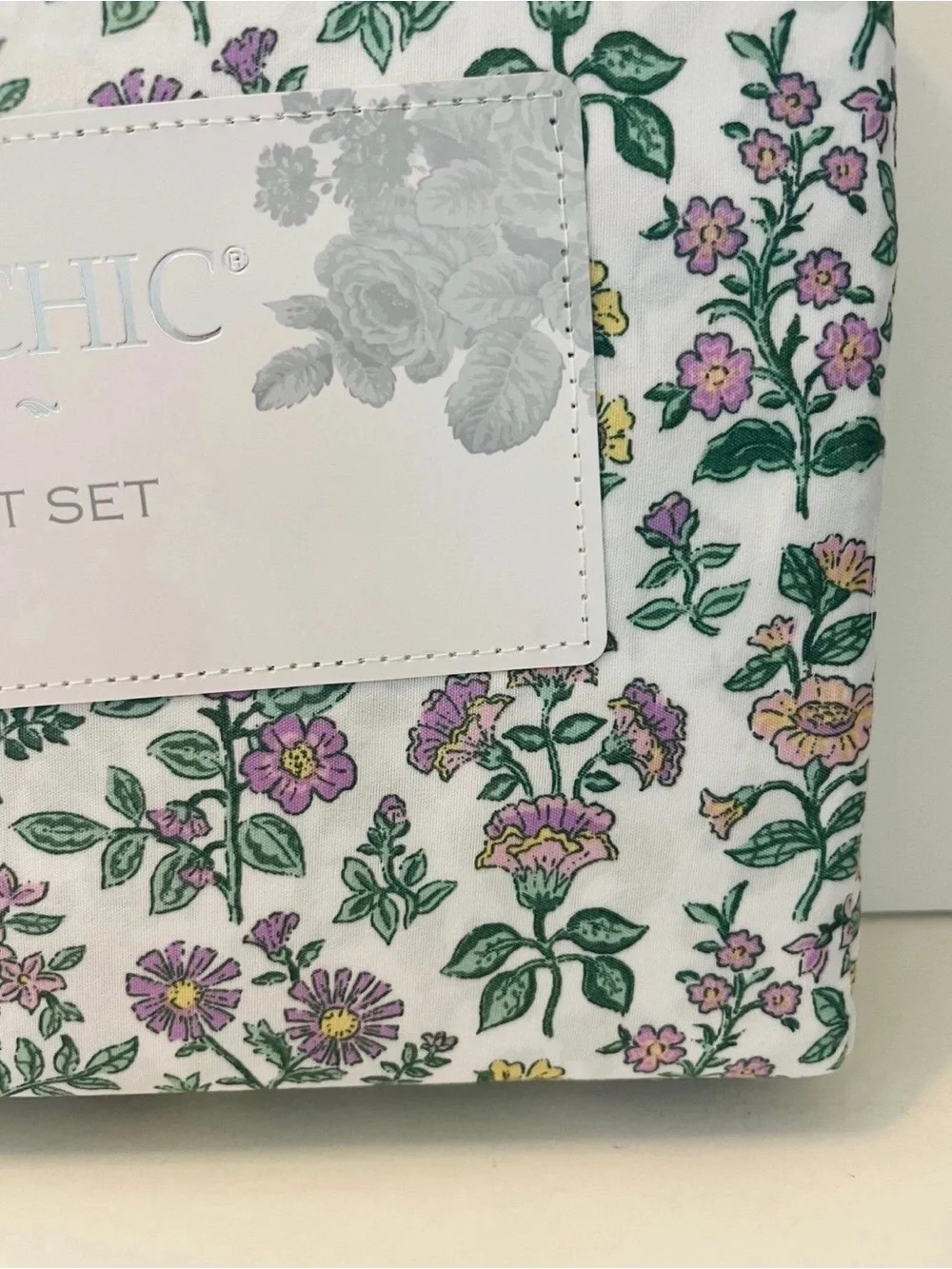 Shabby Chic Full Size Mountain Floral Sheet Set Purple Pink Yellow Flowers